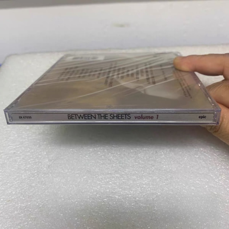 Between The Sheets Volume 1 Mu - Audio Music Hip Hop recensione e prezzo